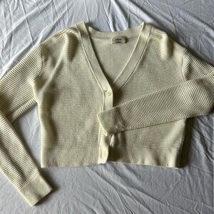 Wilfred Aritzia Light Cropped Cardigan Sweater
